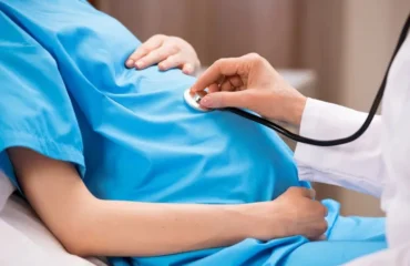 На Хмельниччині жінка заявила про знущання під час пологів