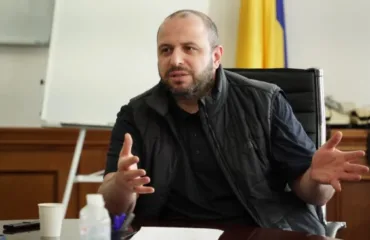 Рустем Умєров