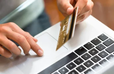 Шахрайство / фото ілюстроване