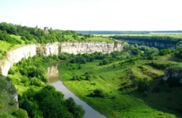 Каньйон у Кам’янець-Подільську / фото ілюстроване