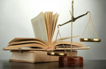 Суд / фото ілюстроване