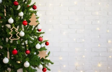 Новорічна ялинка / фото ілюстроване