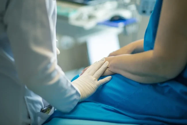 На Хмельниччині внаслідок ДТП постраждала пенсіонерка