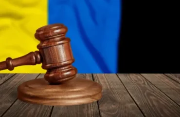 На Хмельниччині нелюд вдарив матір ножем 17 разів