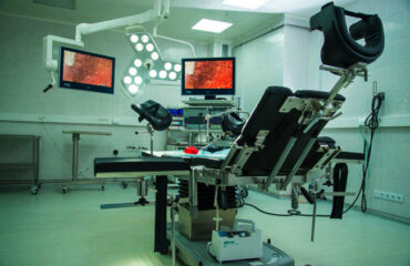 Что представляет собой гистероскопия и для чего она проводится?