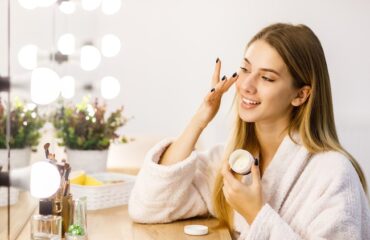 Почему солнцезащитный крем IS CLINICAL ECLIPSE SPF 50 заслуживает внимания?