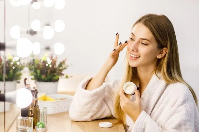 Почему солнцезащитный крем IS CLINICAL ECLIPSE SPF 50 заслуживает внимания?