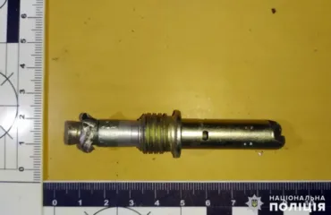 Деталі пристрою