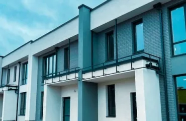 Що таке скління будинків і які його переваги?