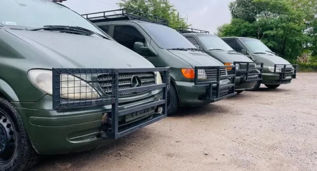 Автівки для військових