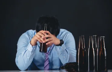 Лікування алкозалежності вдома без кодувань: міф чи реальність?