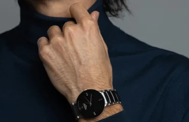 Как носить наручные классические мужские часы?