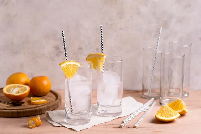 Що треба знати про трубочки для коктейлів?