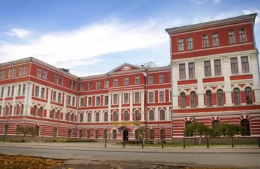 Кам'янець-Подільський університет імені Огієнка