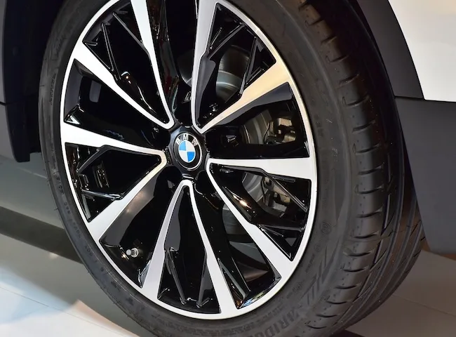 Идеальный баланс для городских дорог и трасс