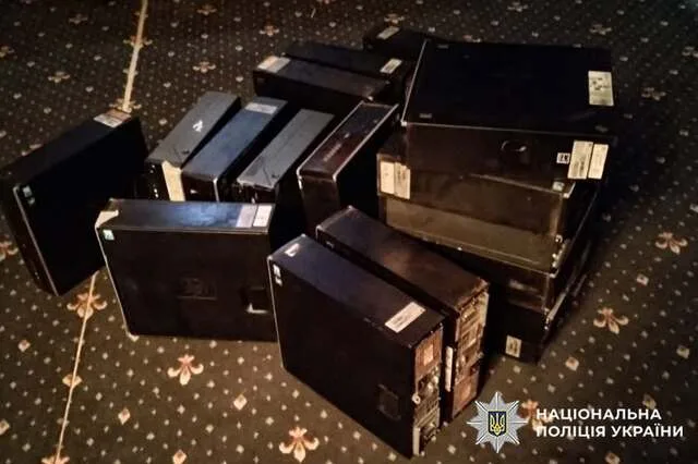 Два підпільні гральні заклади закрили на Шепетівщині
