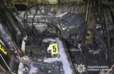 На Шепетівщині затримали 19-річного юнака, якого підозрюють у підпалі автомобіля військових
