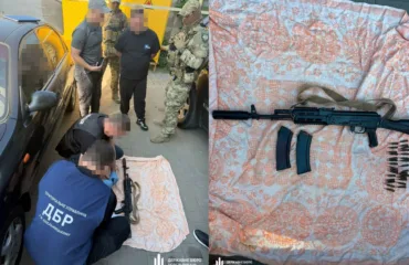 Чоловіка викрили під час спроби продати автомат Калашникова разом із набоями