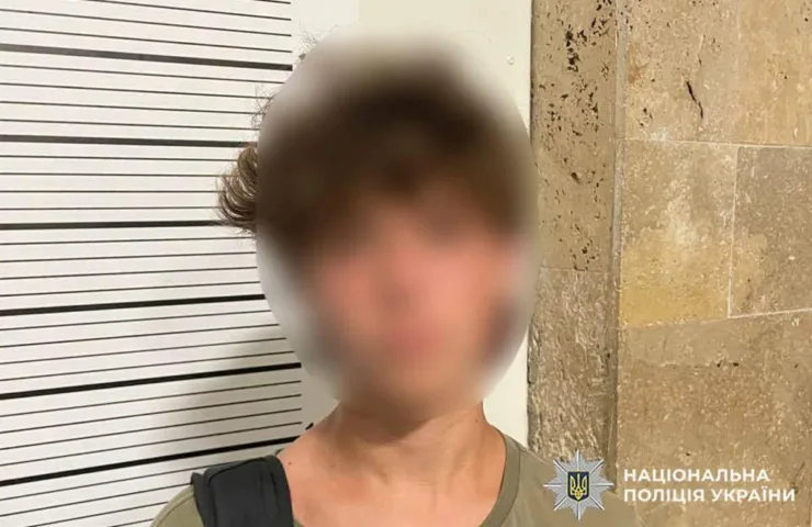 У Камʼянці розшукали підлітка, який викрав гроші у роздягальні фітнес-клубу
